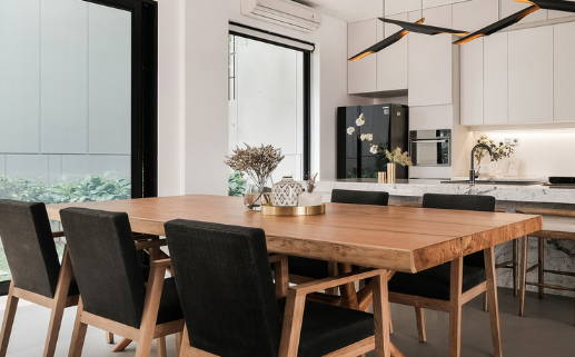 今天万年历2027年02月13日乔迁新居吉日,搬家好日子查询