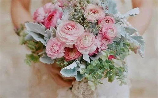 山头火命适合的颜色搭配与选择指南