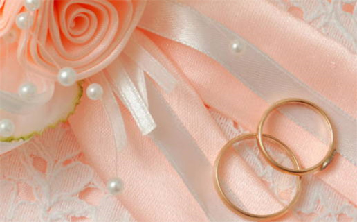 八月份结婚黄道吉日_八月份结婚黄道吉日有哪些