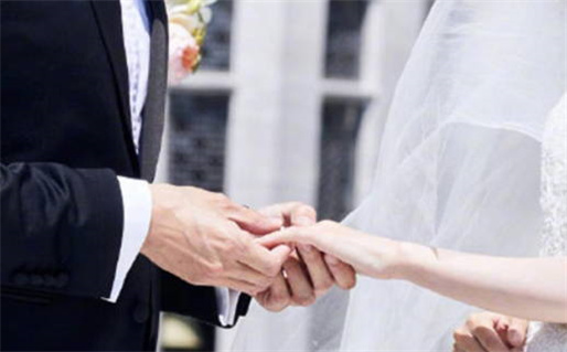 1982年五行属什么命(1982年狗五行属什么命)