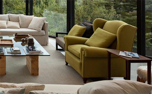 2028年11月23日乔迁黄历查询