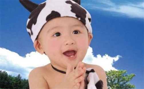 周姓男孩子取名