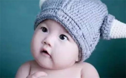 梁姓男宝宝起名必看：2026年06月22日生辰八字喜用神与取名建议