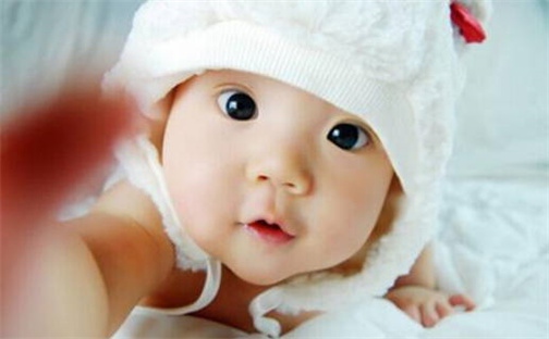 2026年04月14日出生的胡姓女孩子取名指南：吉祥好听的名字推荐