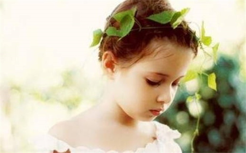 陈姓女生阳光活泼名字推荐：五行分析让起名更科学