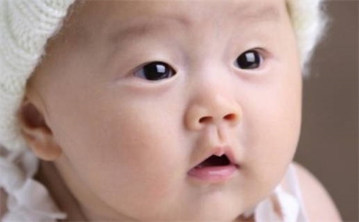 张姓男宝宝名字精选：2026年05月22日生辰八字起名技巧